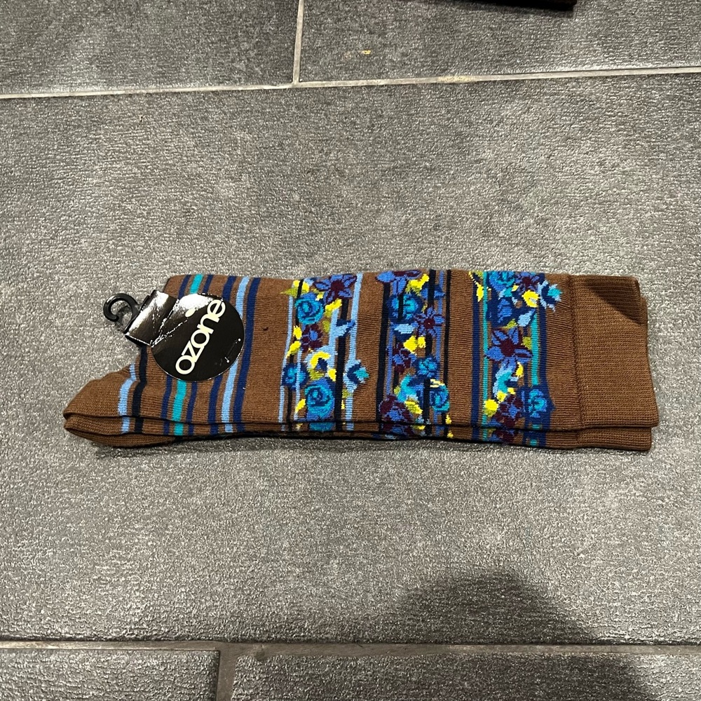 Ozone Brown Socks with Blue Floral Stripes